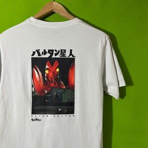 Medium‎ Uniqlo UT x Ultraman Alien Baltan Space Ninja Graphic Anime Shirt White